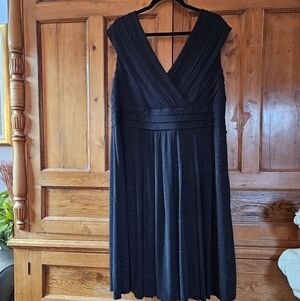 Elegant Sparkle Black Dress. Perfect For A Holiday Party Or Special Event